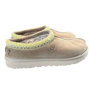 UGG Tasmin Sz 9 Pale Green/ Beige